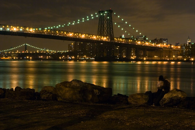 Williamsburg bridge alt view